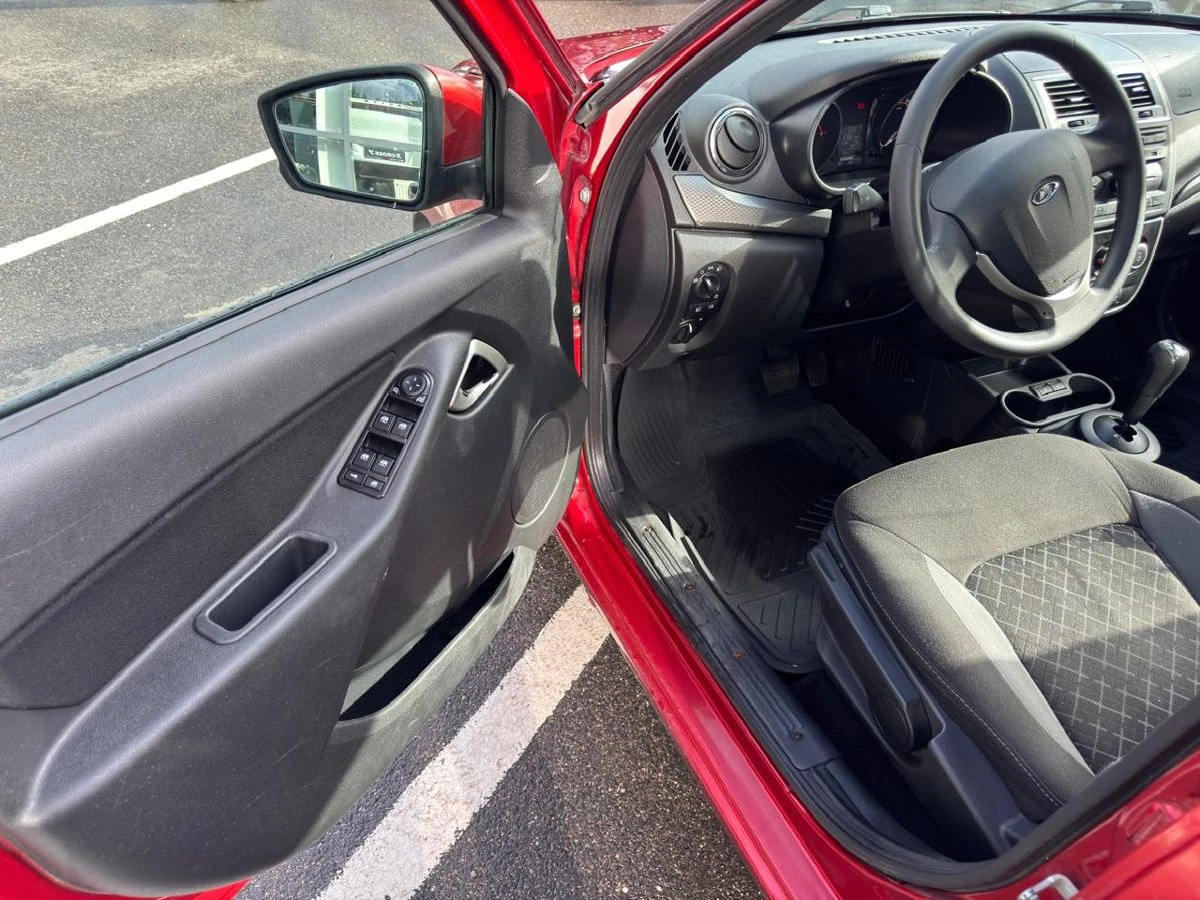 Lada (ВАЗ) Granta, 2020г, передний привод, робот