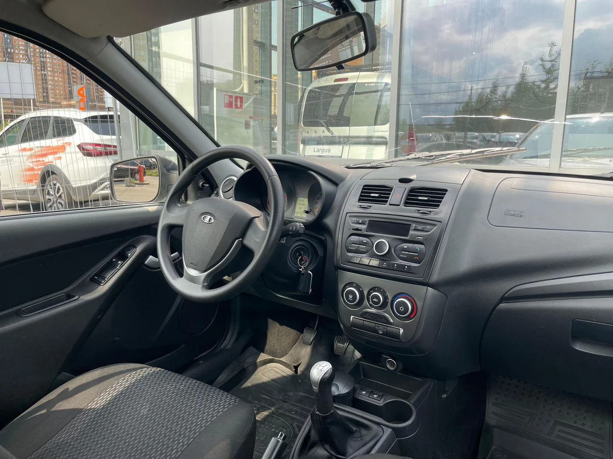 Lada (ВАЗ) Kalina, 2017г, передний привод, механика