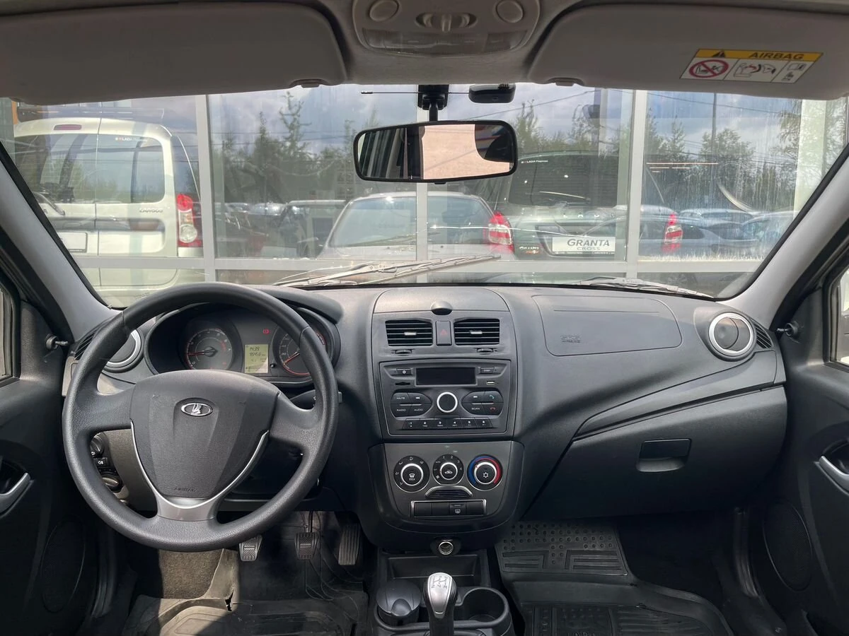 Lada (ВАЗ) Kalina, 2017г, передний привод, механика