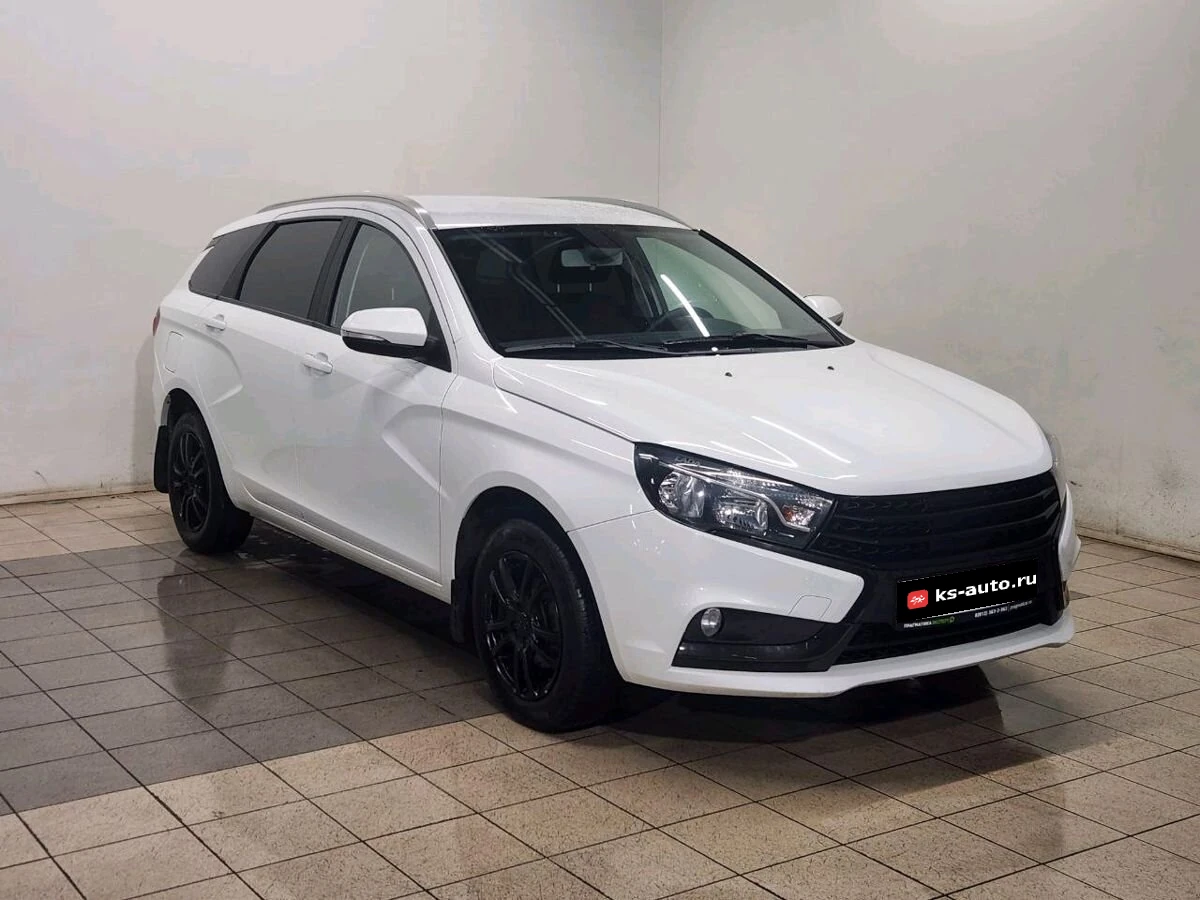 Lada (ВАЗ) Vesta, 2019г, передний привод, механика