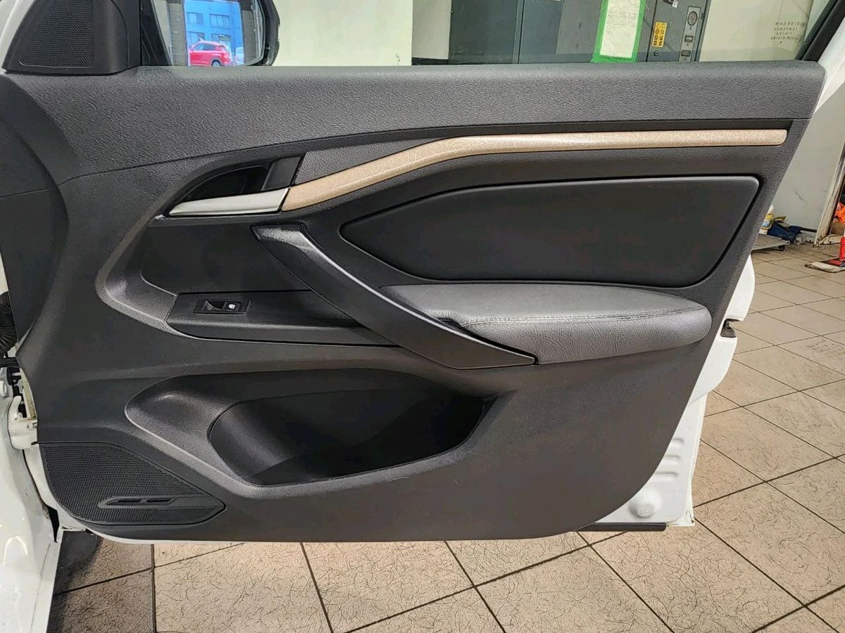 Lada (ВАЗ) Vesta, 2019г, передний привод, механика