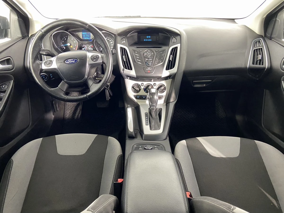 Ford Focus, 2012г, передний привод, робот