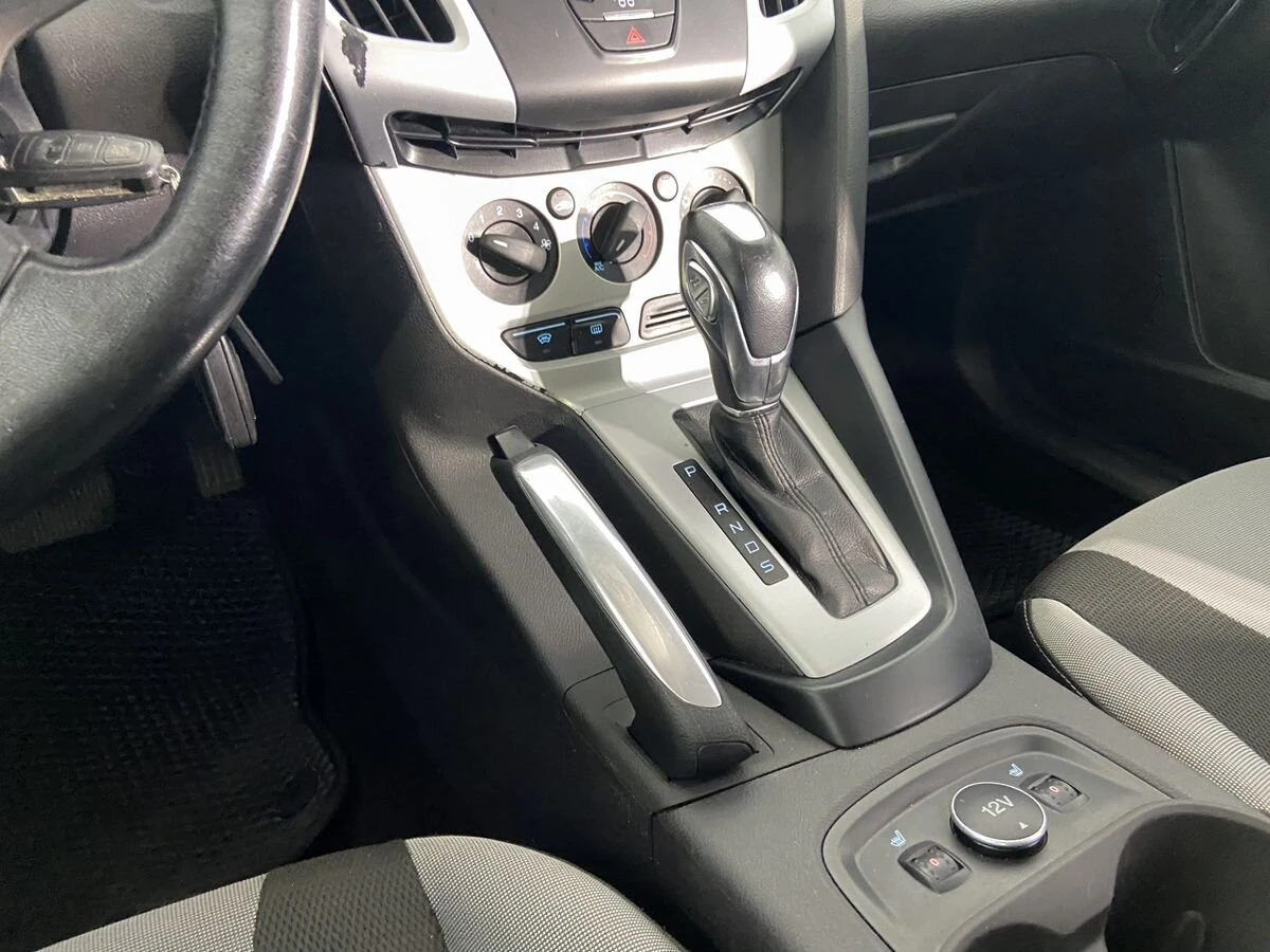 Ford Focus, 2012г, передний привод, робот