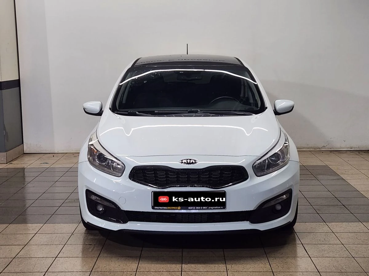 Kia Ceed, 2013г, передний привод, автомат