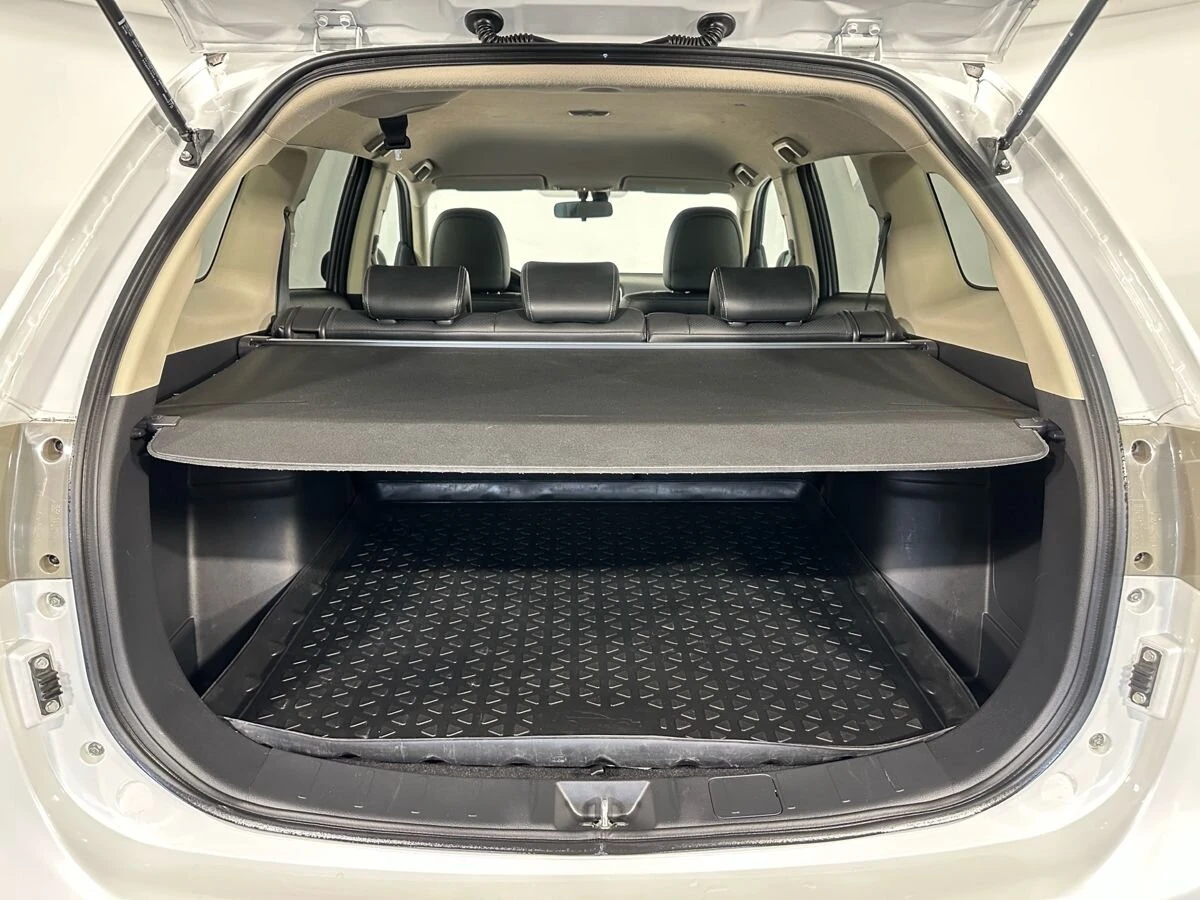 Mitsubishi Outlander, 2012г, полный привод, вариатор