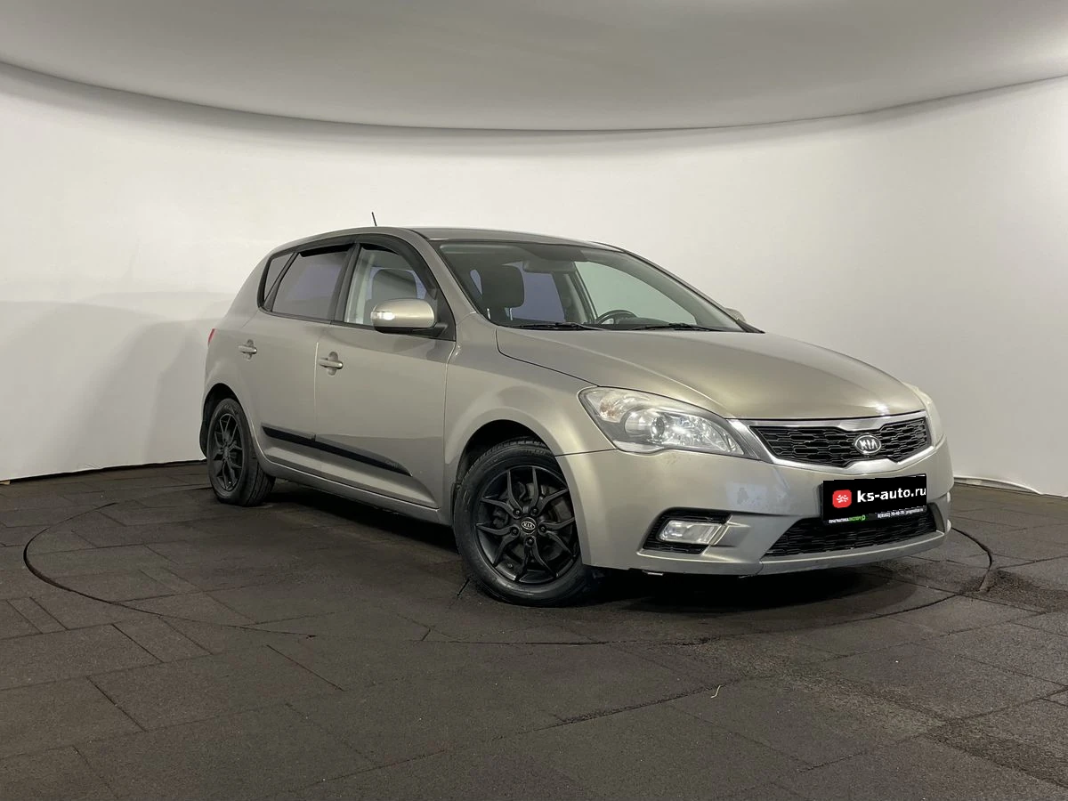 Kia Ceed, 2010г, передний привод, механика