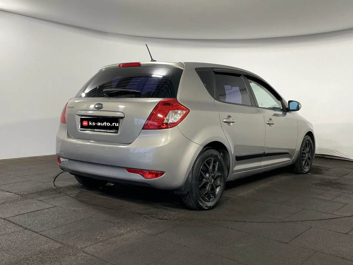 Kia Ceed, 2010г, передний привод, механика