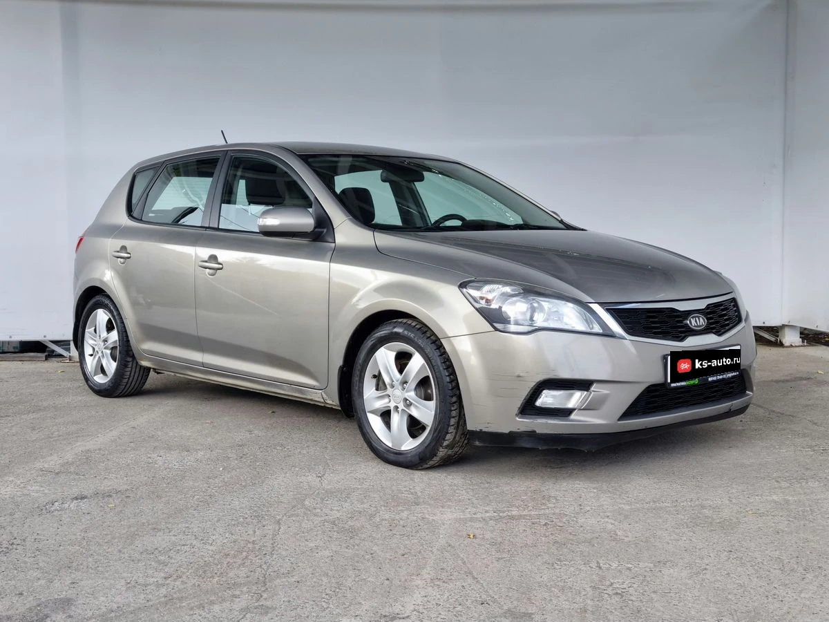 Kia Ceed, 2010г, передний привод, механика