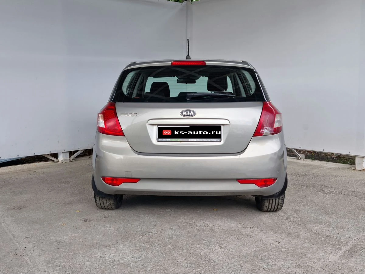 Kia Ceed, 2010г, передний привод, механика