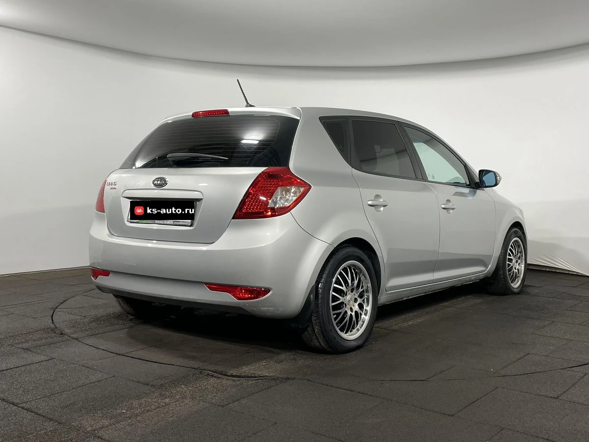 Kia Ceed, 2011г, передний привод, механика