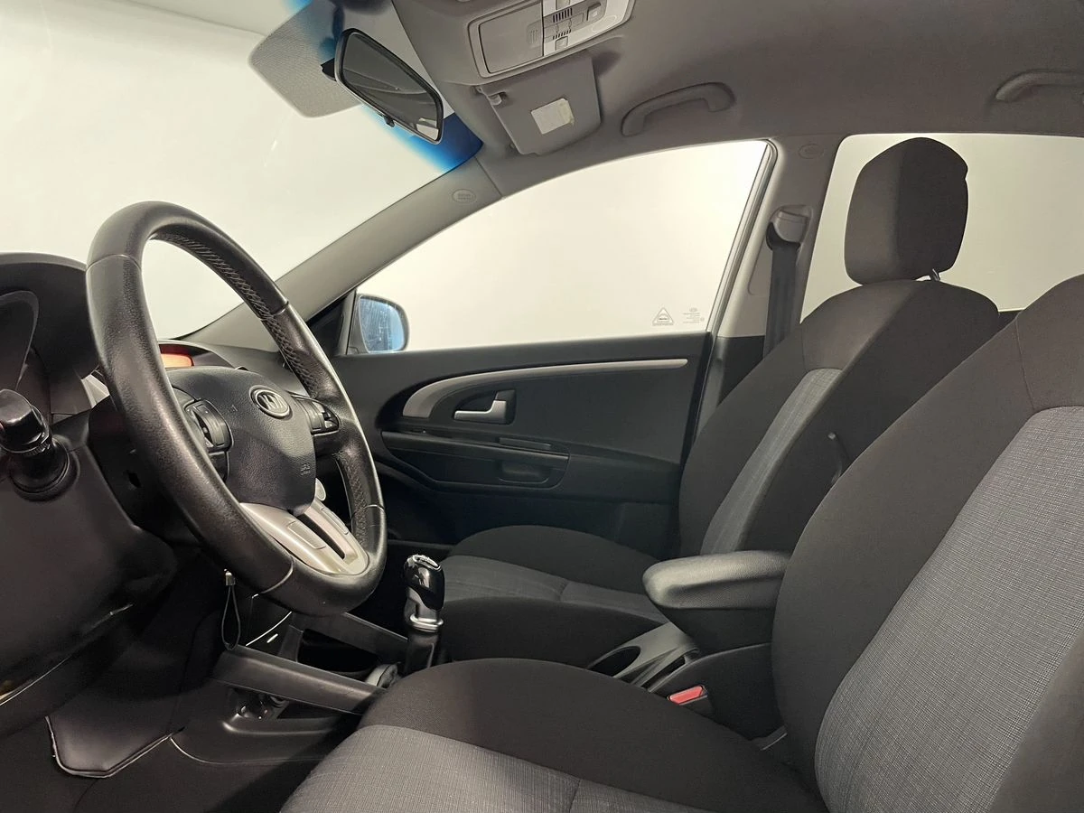 Kia Ceed, 2011г, передний привод, механика