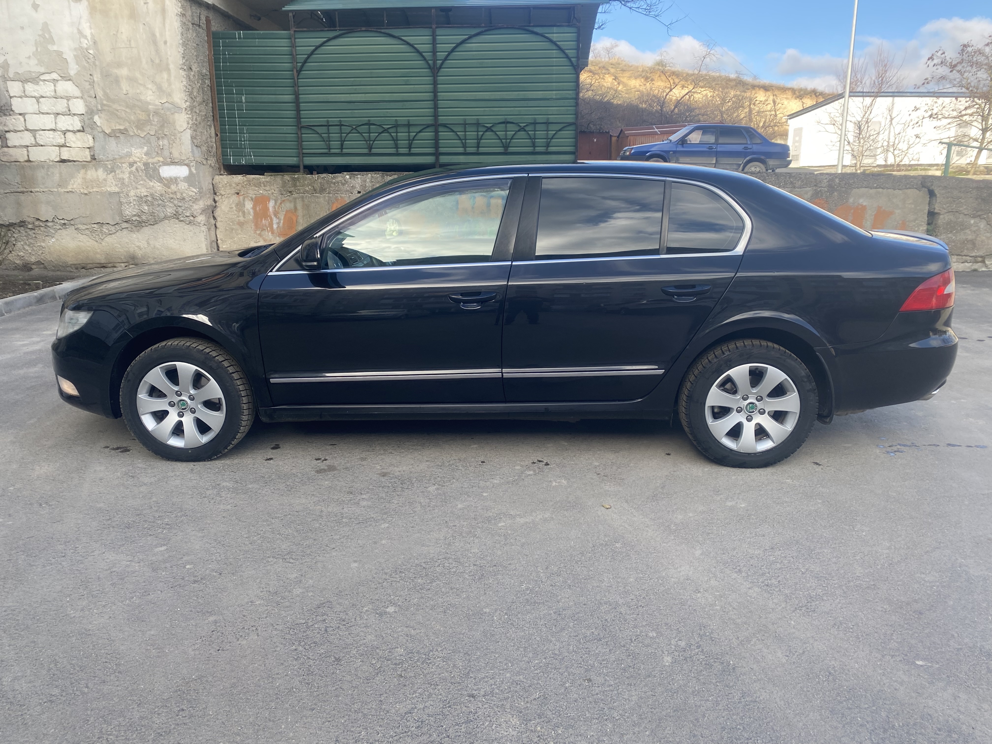 Skoda Superb, 2013г, передний привод, робот