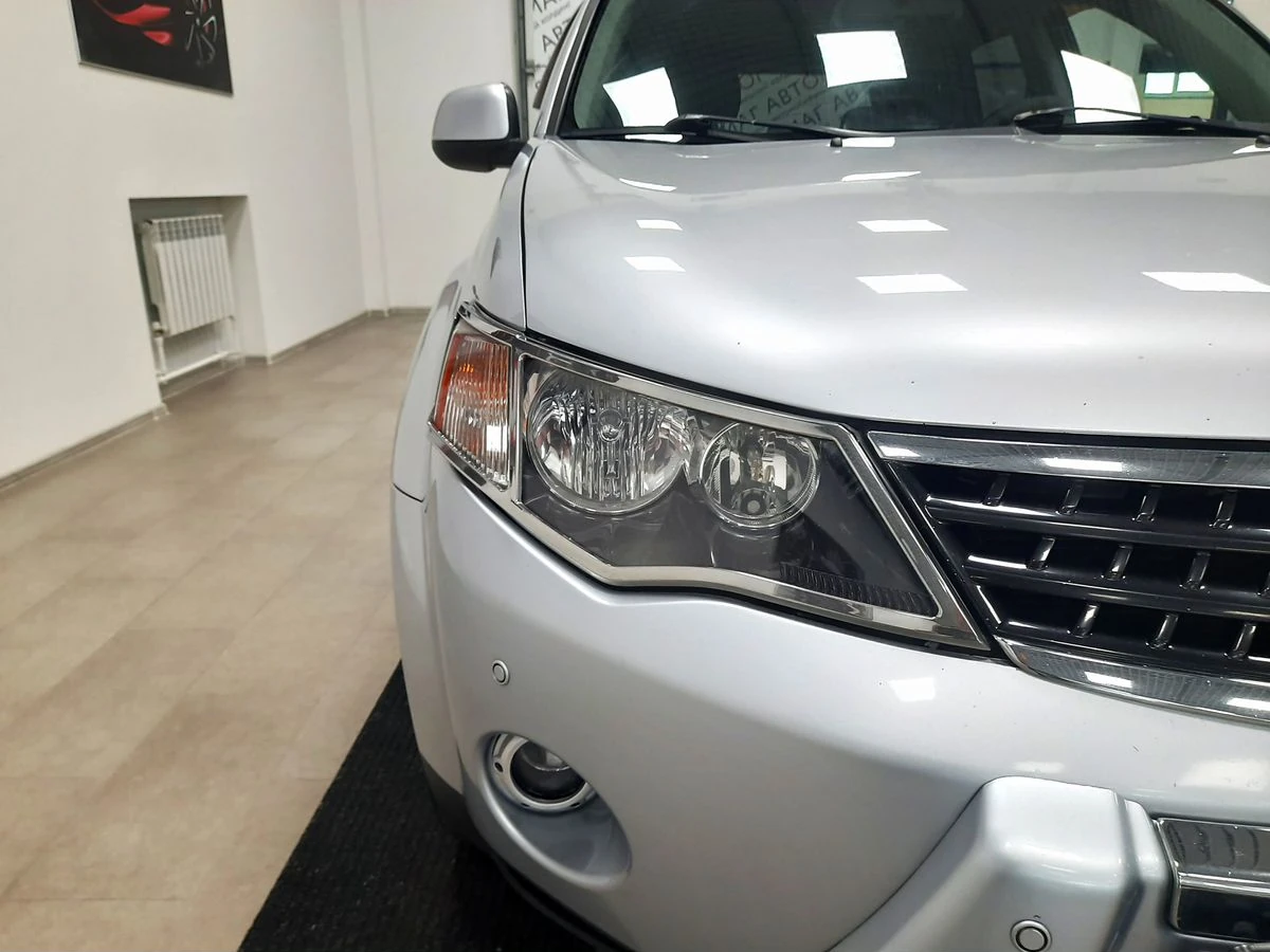 Mitsubishi Outlander, 2008г, полный привод, вариатор