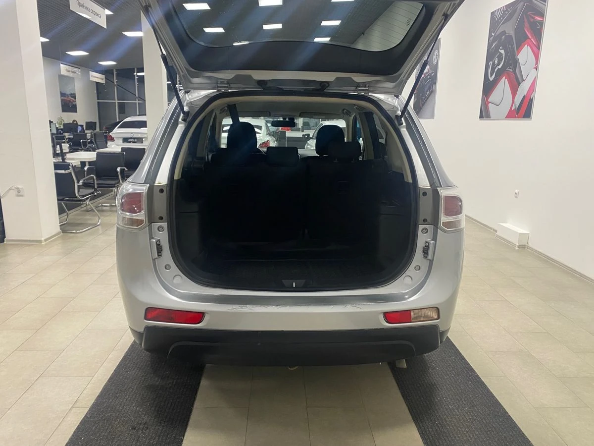 Mitsubishi Outlander, 2013г, полный привод, вариатор