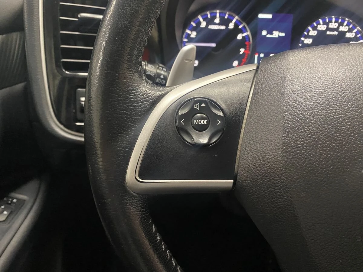 Mitsubishi Outlander, 2013г, полный привод, вариатор