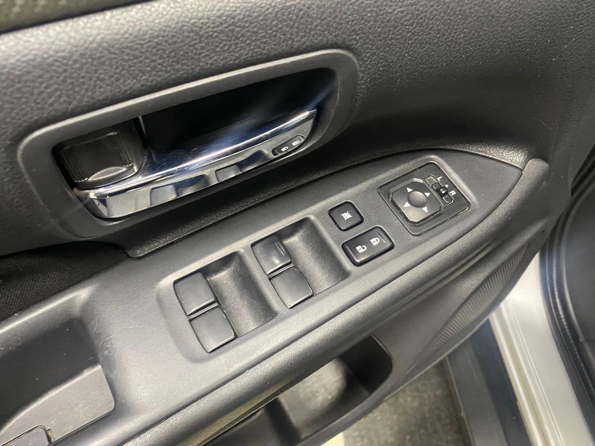 Mitsubishi Outlander, 2013г, полный привод, вариатор