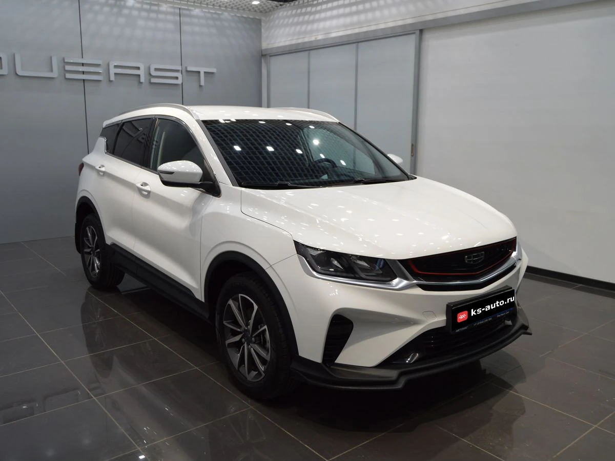 Geely Coolray, 2022г, передний привод, робот