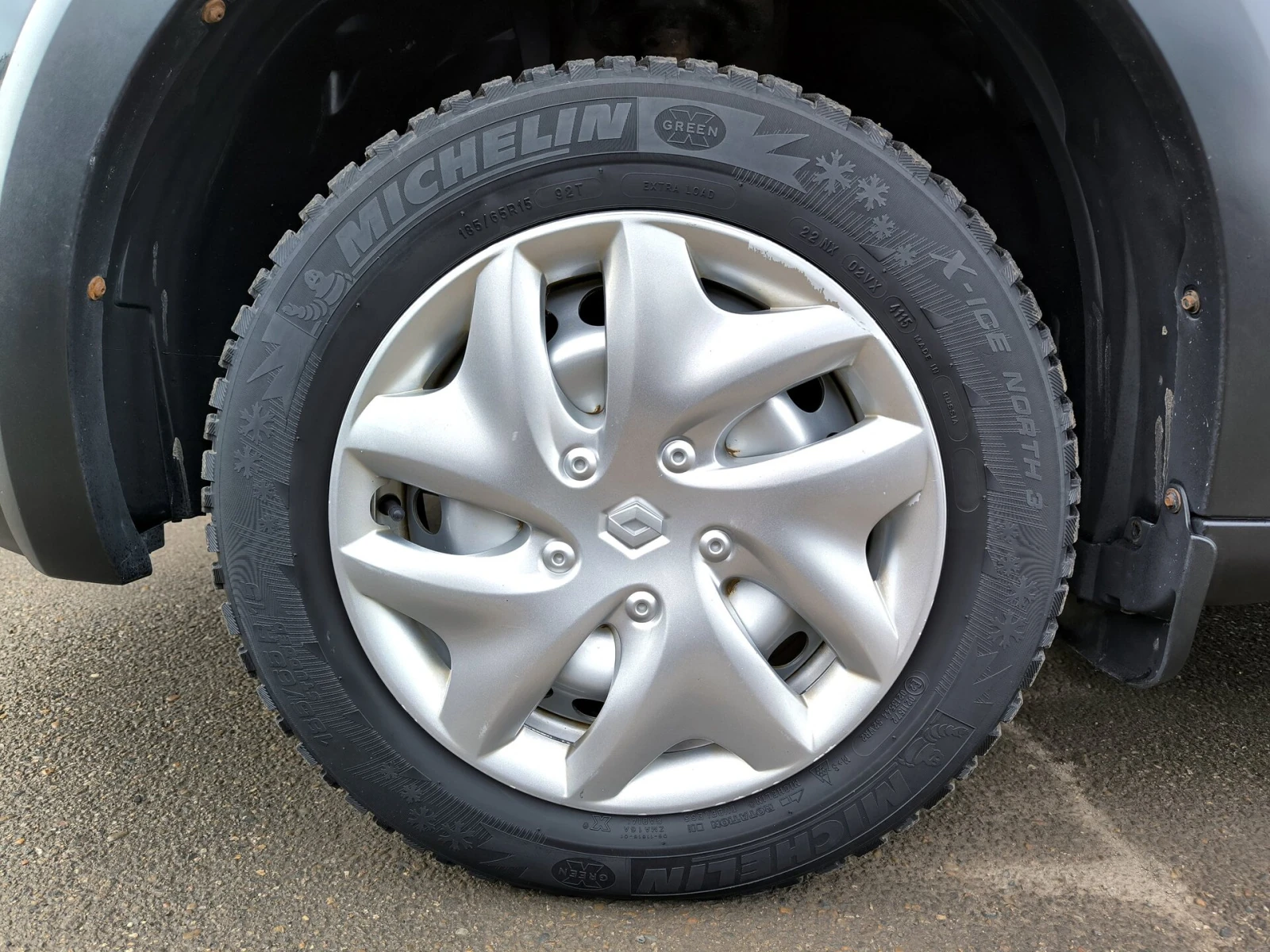 Renault Sandero, 2016г, передний привод, механика