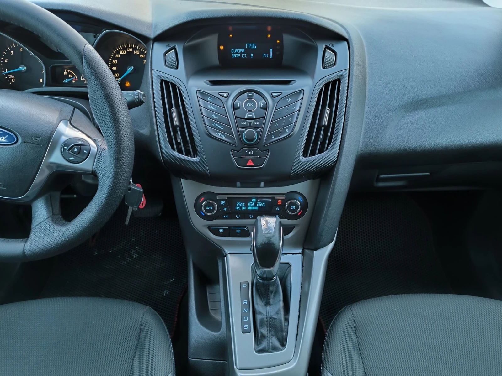 Ford Focus, 2012г, передний привод, робот