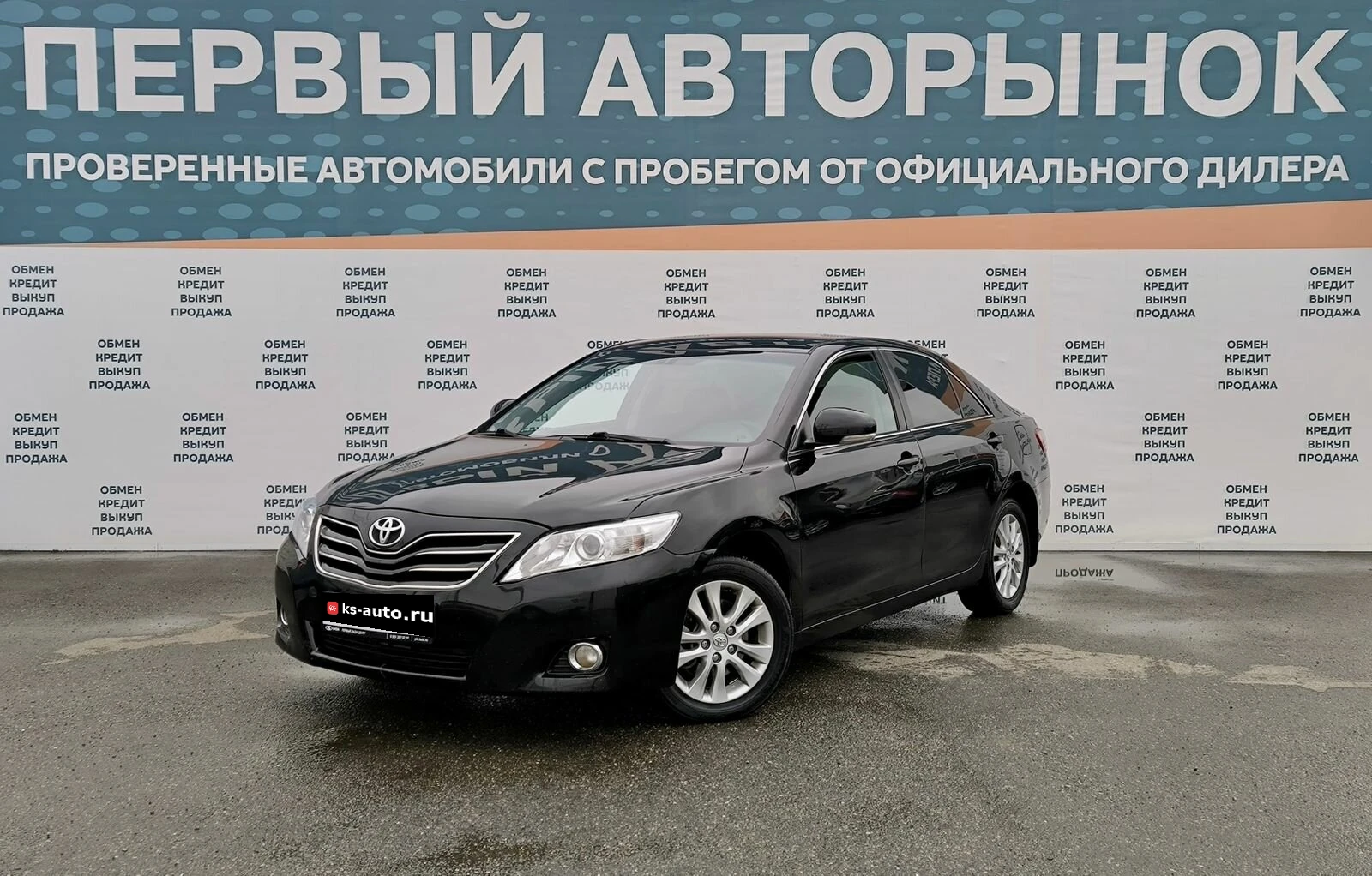 Toyota Camry, 2010г, передний привод, автомат