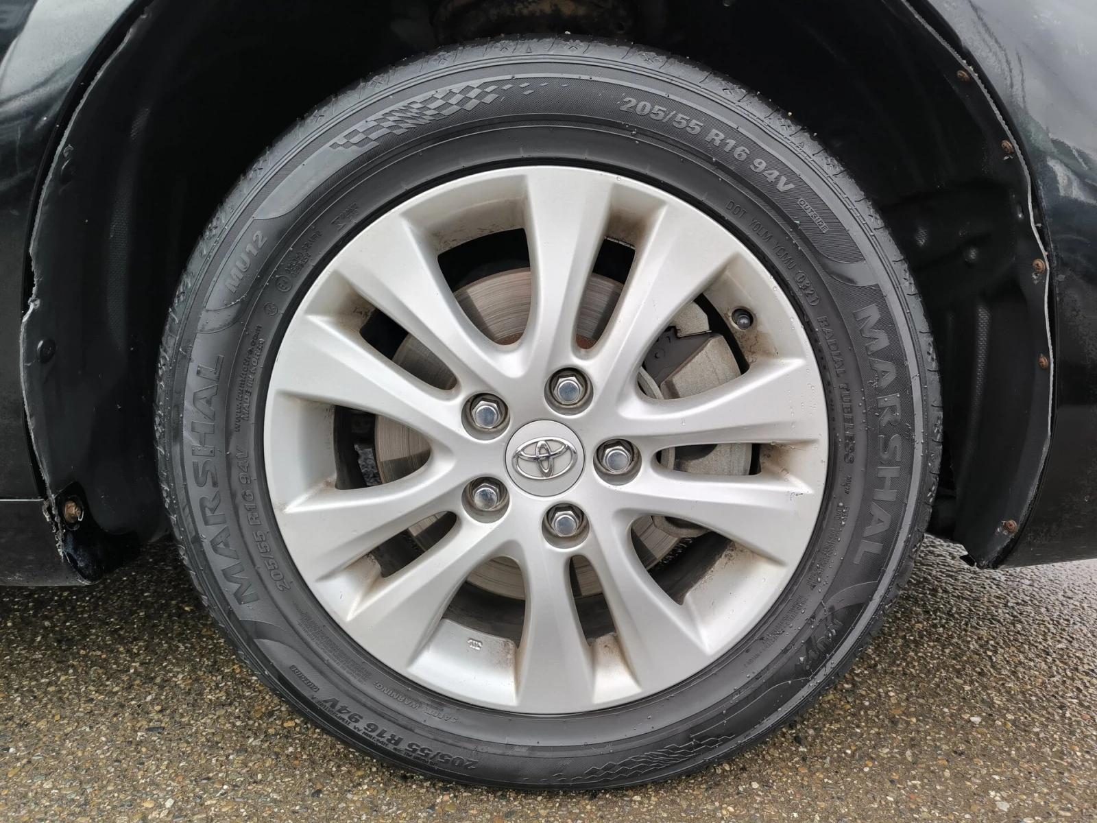 Toyota Camry, 2010г, передний привод, автомат