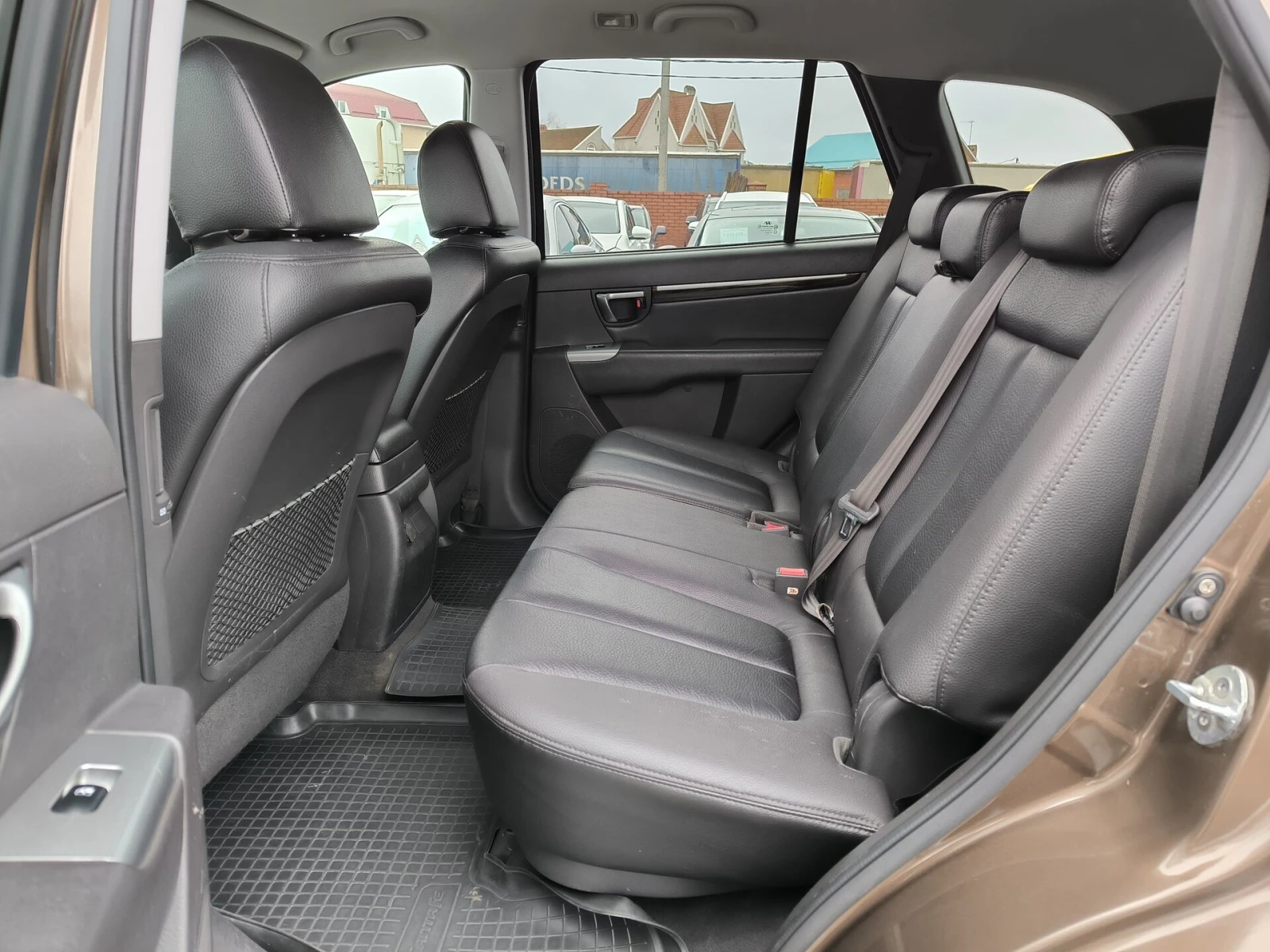 Hyundai Santa Fe, 2011г, полный привод, автомат