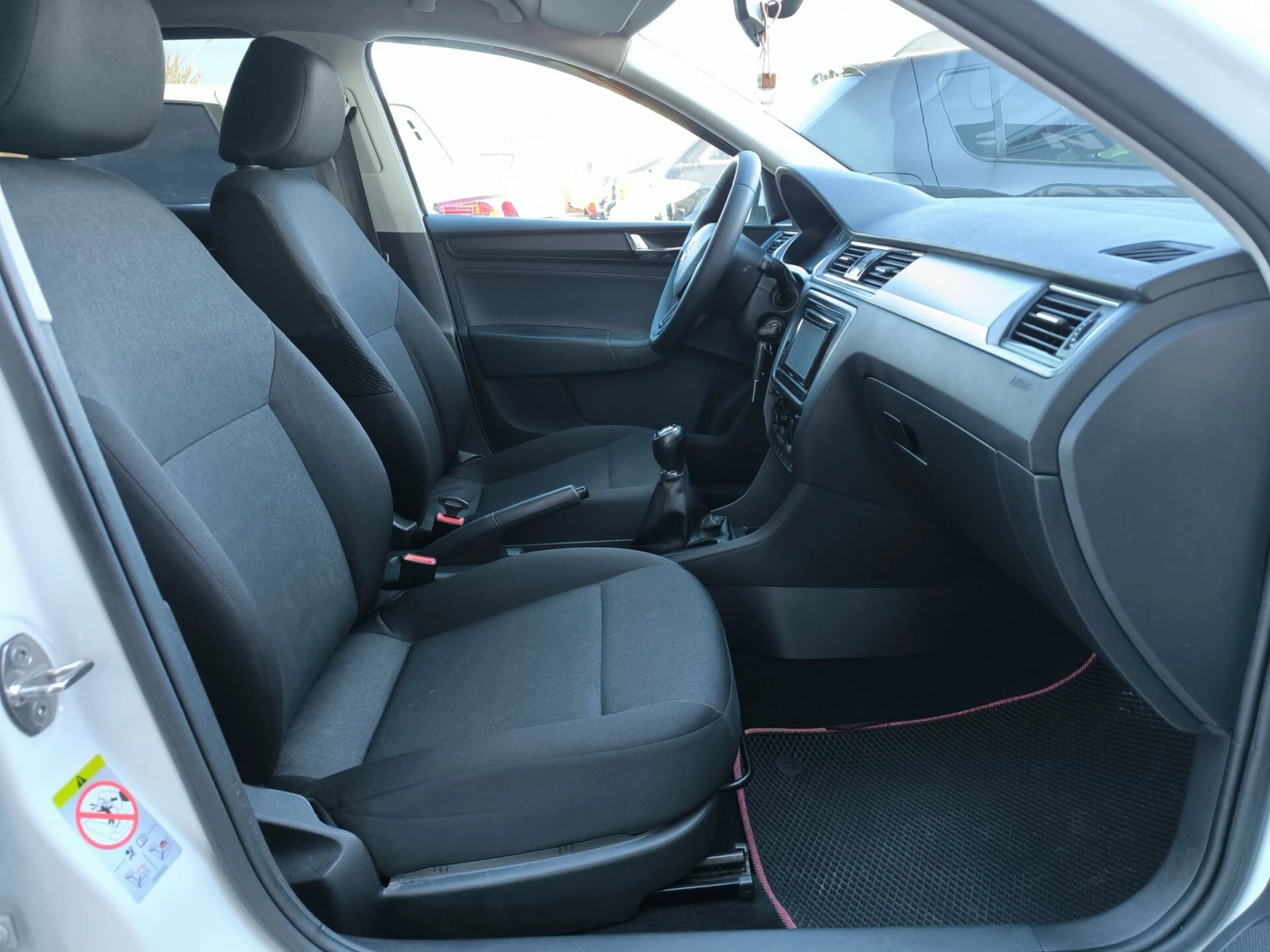 Skoda Rapid, 2019г, передний привод, механика