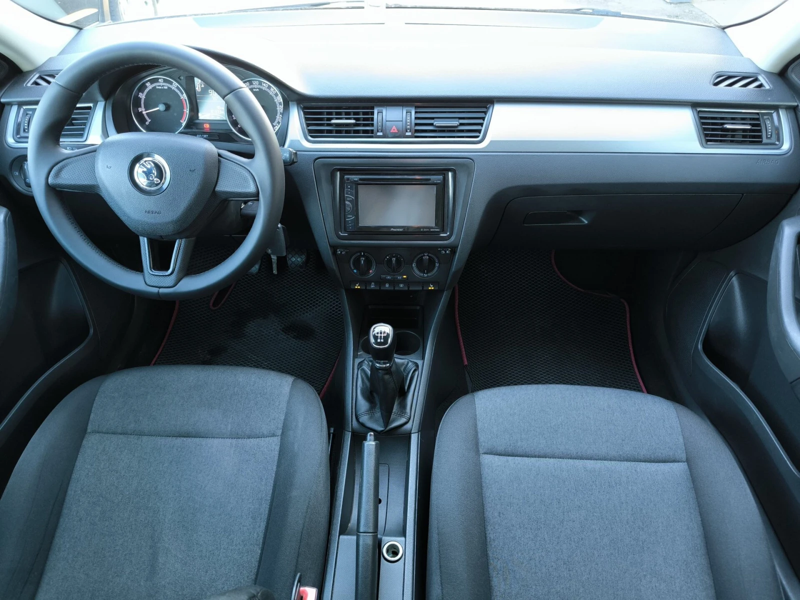 Skoda Rapid, 2019г, передний привод, механика