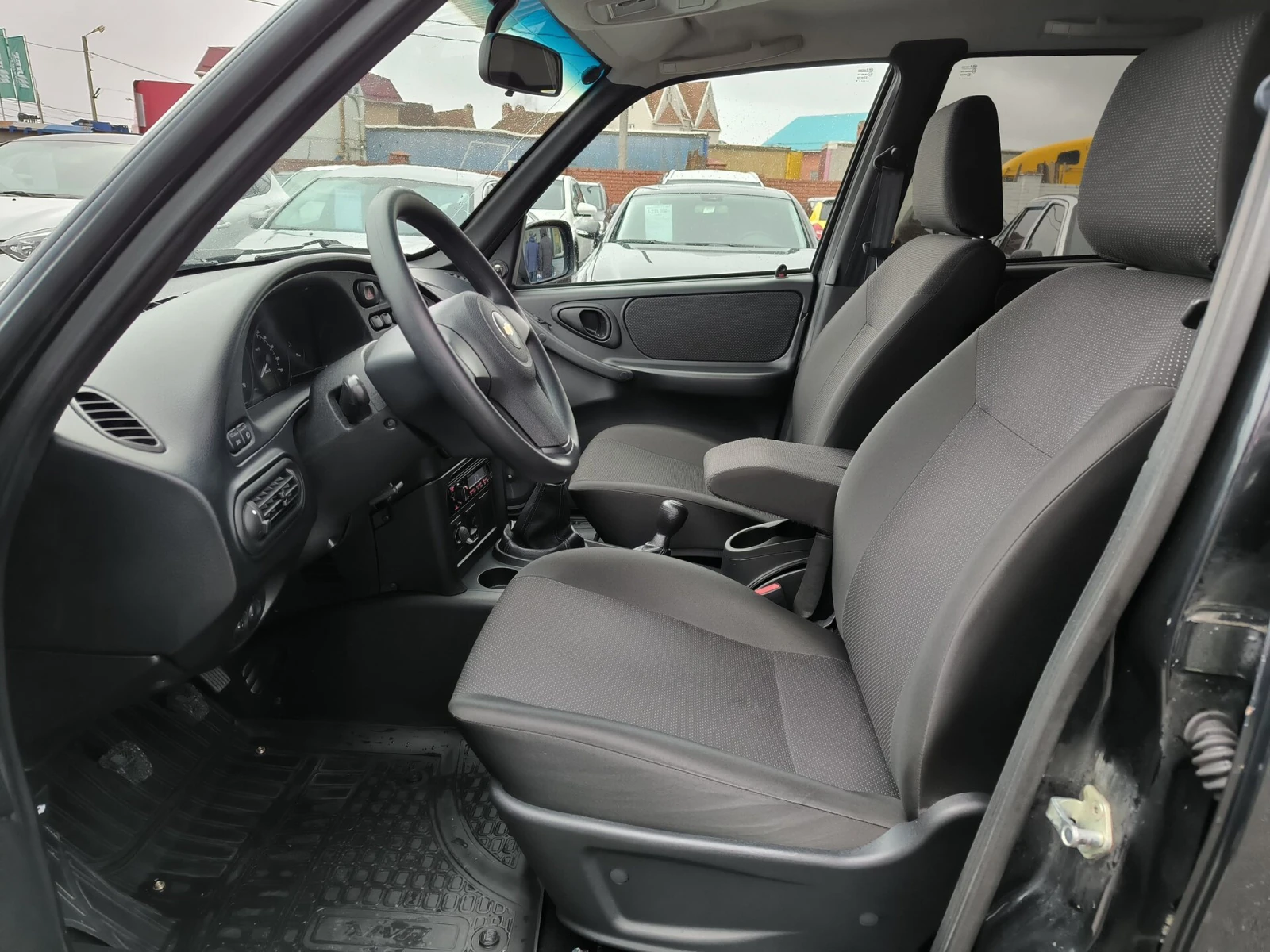 Chevrolet Niva, 2018г, полный привод, механика