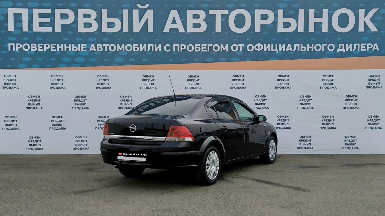 Opel Astra, 2010г, передний привод, механика
