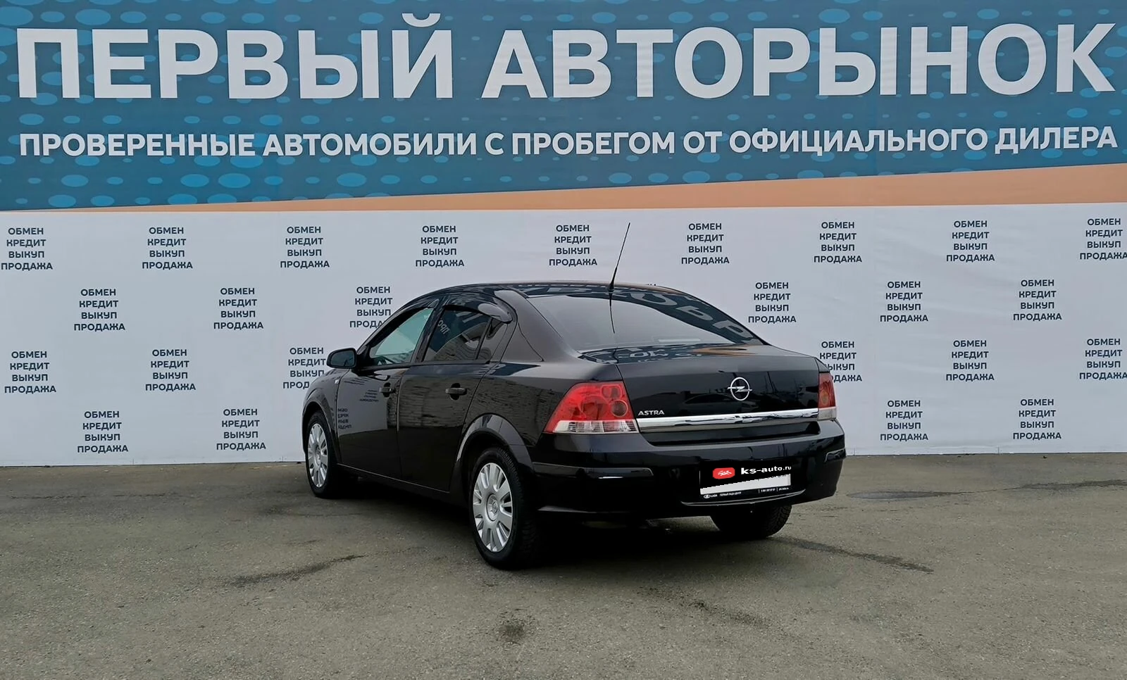 Opel Astra, 2010г, передний привод, механика
