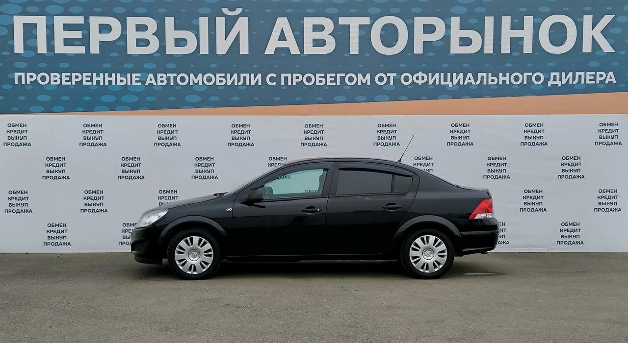 Opel Astra, 2010г, передний привод, механика