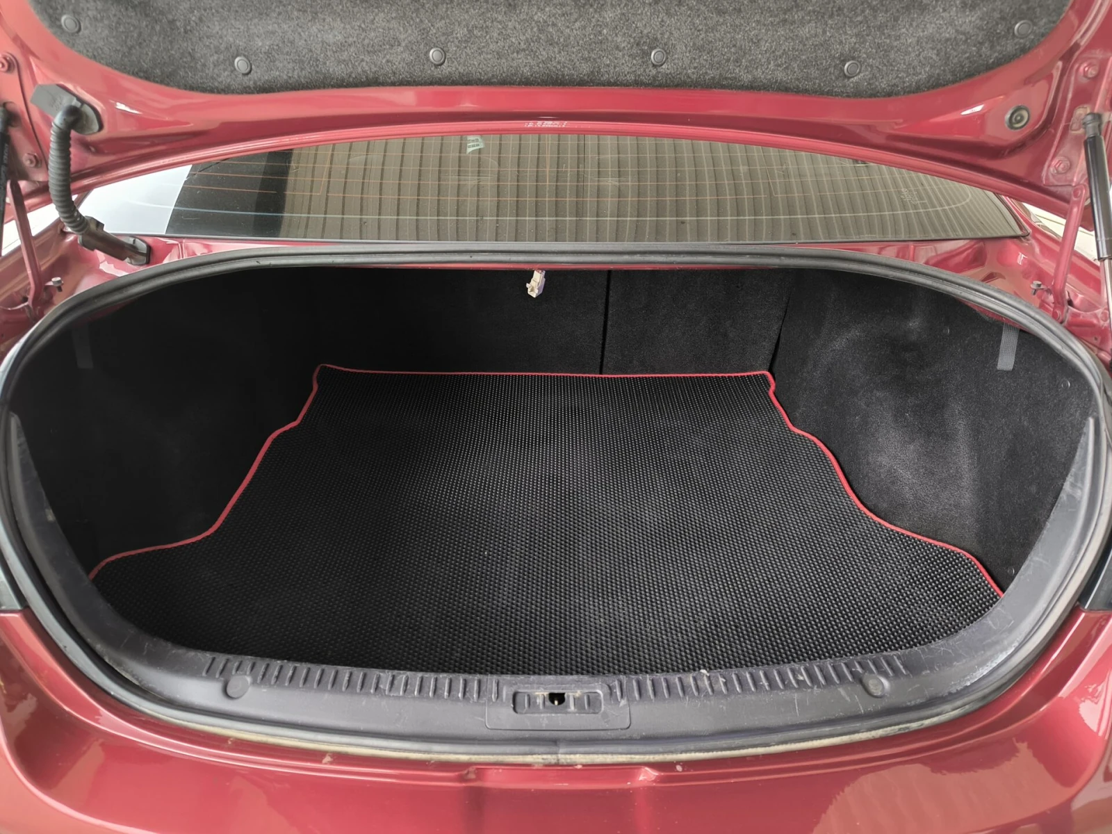 Mazda 6, 2007г, передний привод, механика