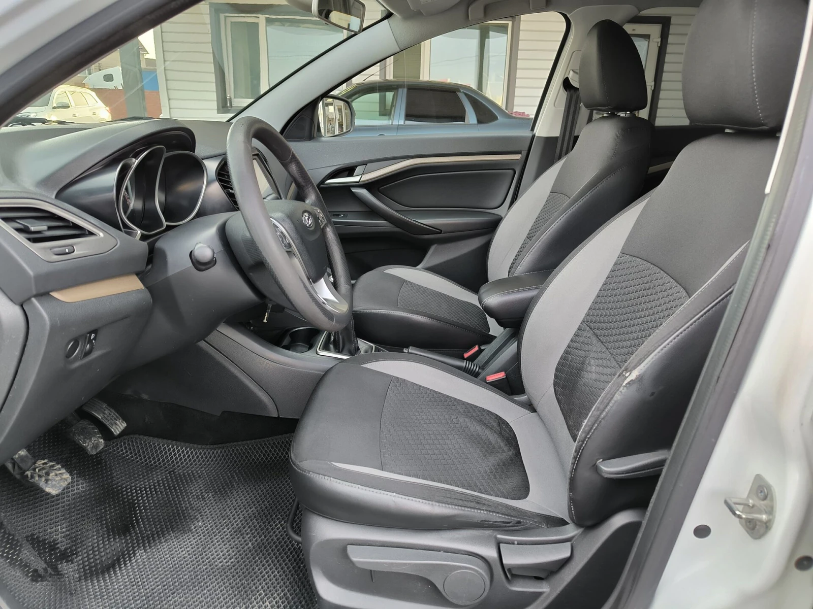 Lada (ВАЗ) Vesta, 2019г, передний привод, механика