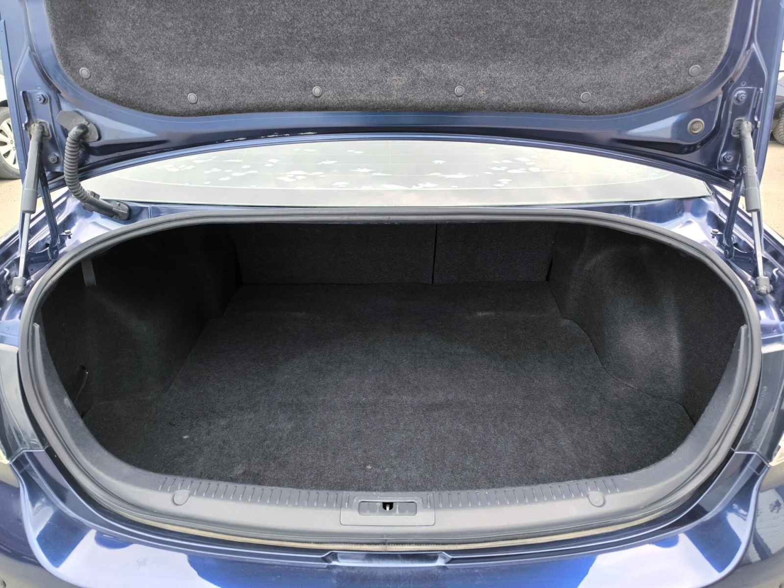 Mazda 6, 2011г, передний привод, механика