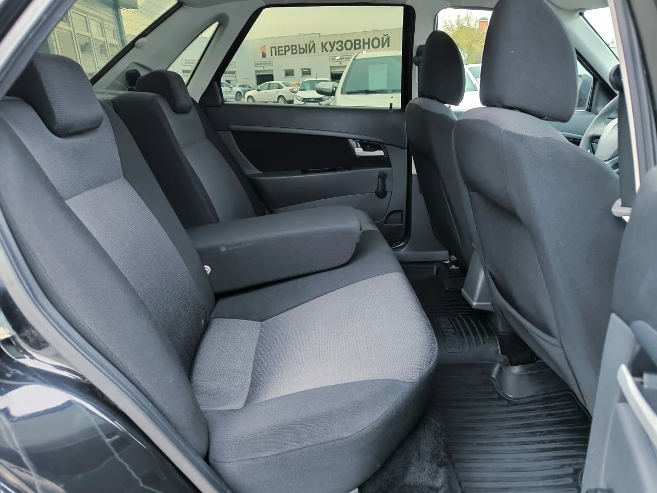 Lada (ВАЗ) Priora, 2018г, передний привод, механика