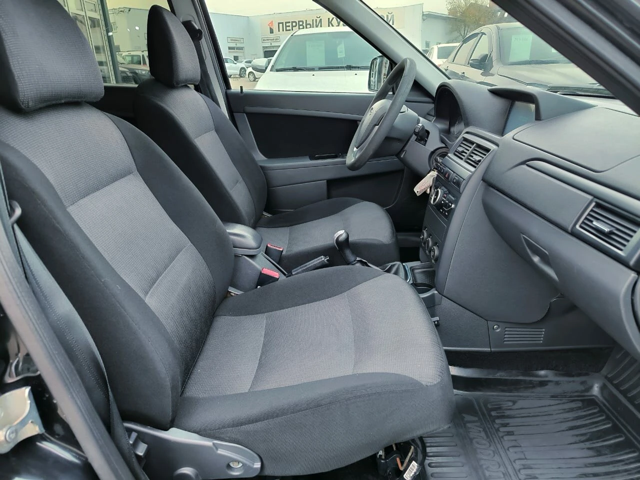 Lada (ВАЗ) Priora, 2018г, передний привод, механика