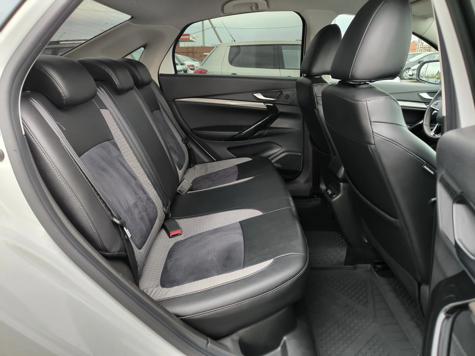 Lada (ВАЗ) Vesta, 2023г, передний привод, механика