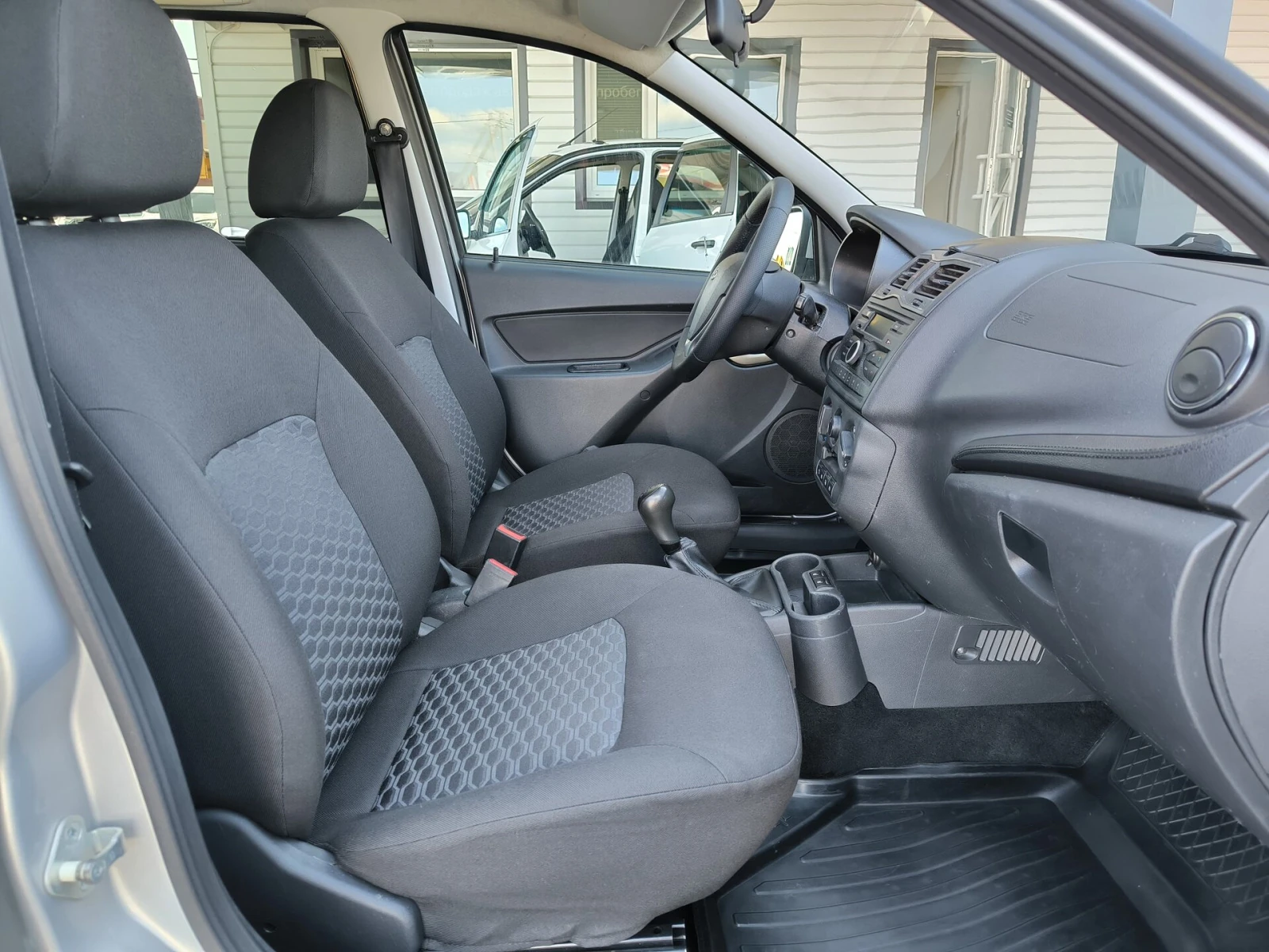 Lada (ВАЗ) Granta, 2018г, передний привод, механика