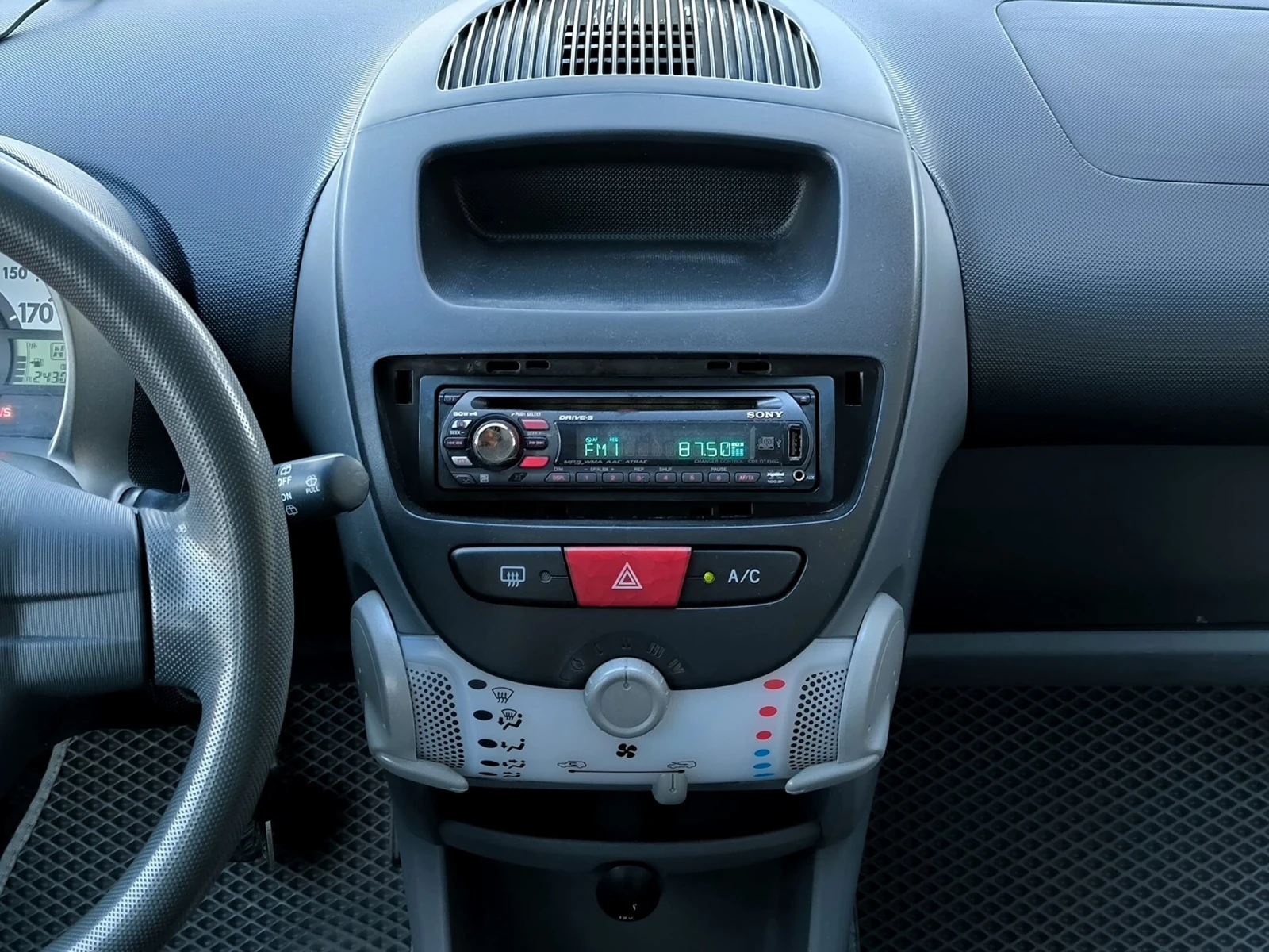 Citroen C1, 2011г, передний привод, робот