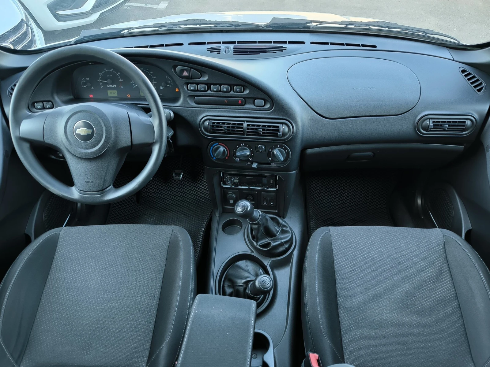 Chevrolet Niva, 2018г, полный привод, механика