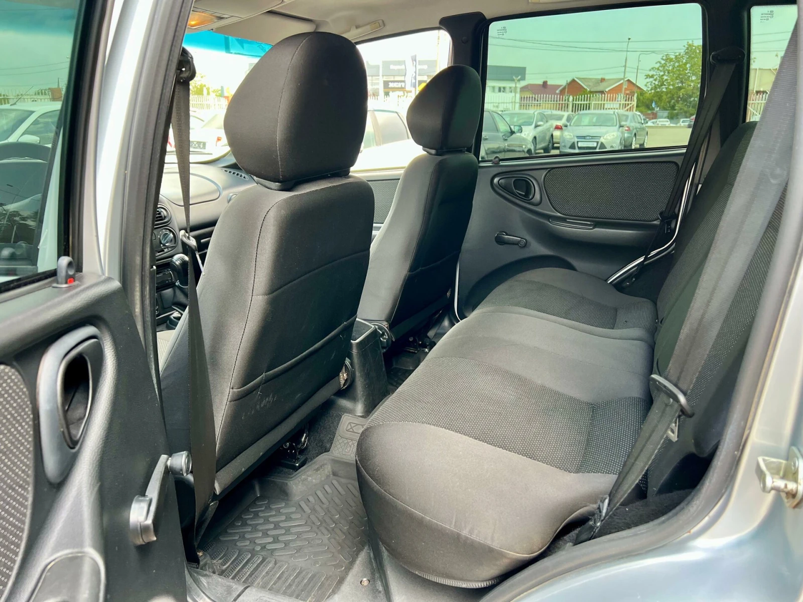 Chevrolet Niva, 2010г, полный привод, механика