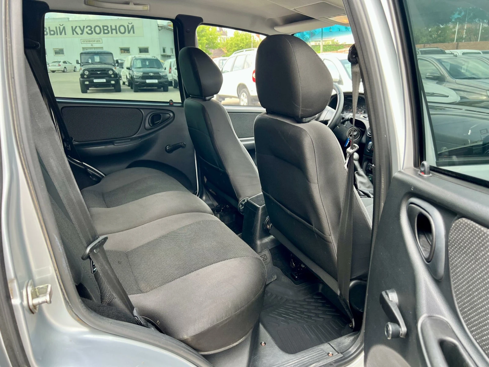 Chevrolet Niva, 2010г, полный привод, механика