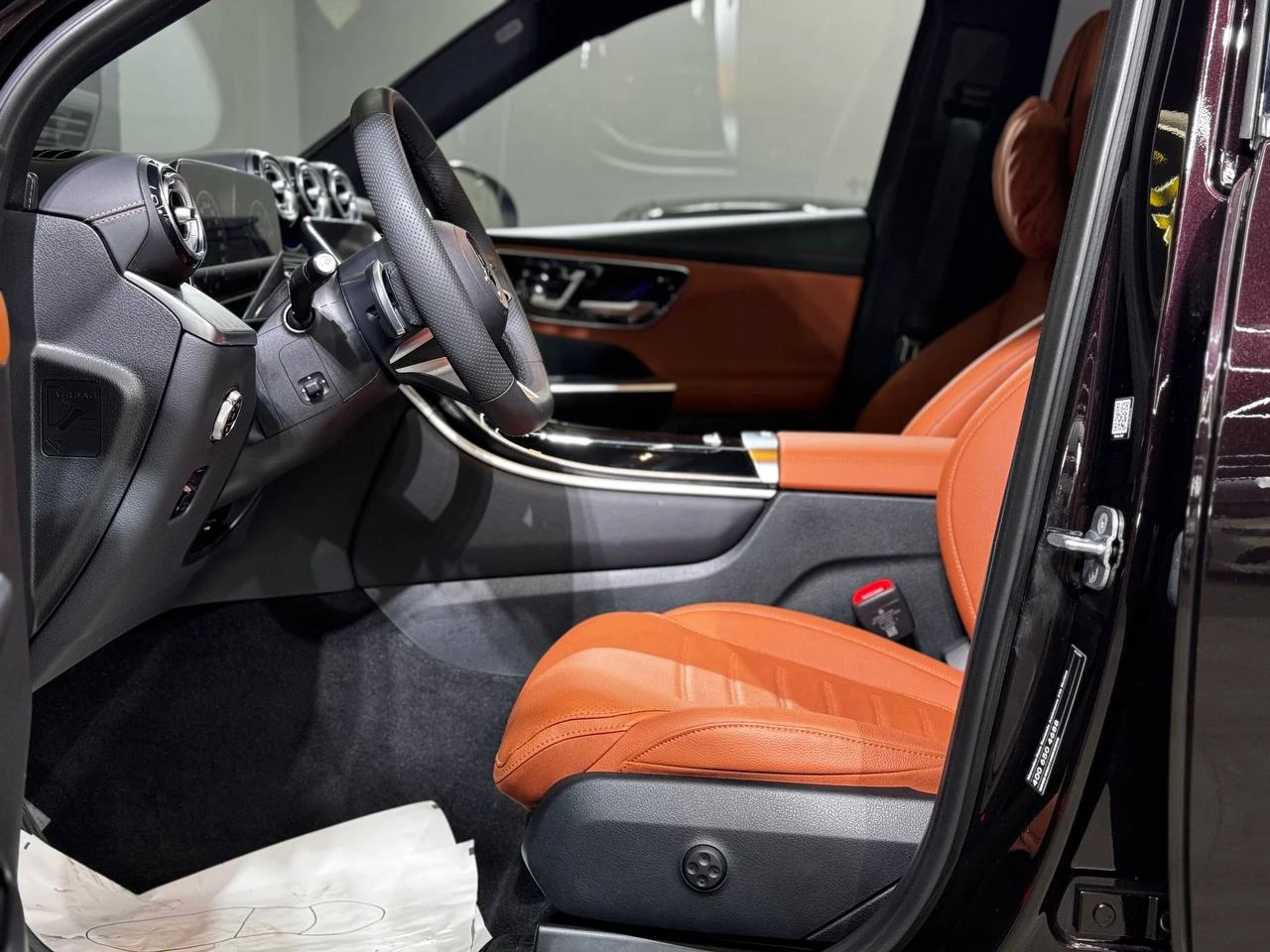 Mercedes-Benz GLC, 2023г, полный привод, автомат