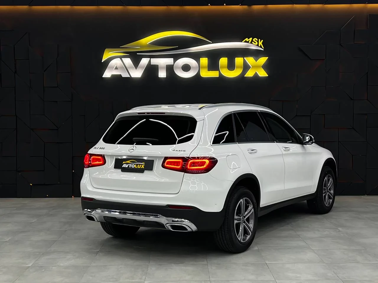 Mercedes-Benz GLC, 2022г, полный привод, автомат