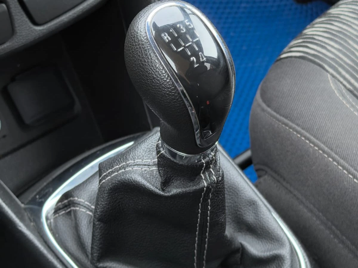 Opel Mokka, 2013г, передний привод, механика