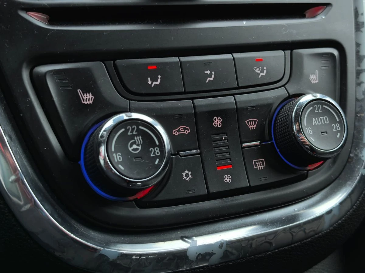 Opel Mokka, 2013г, передний привод, механика