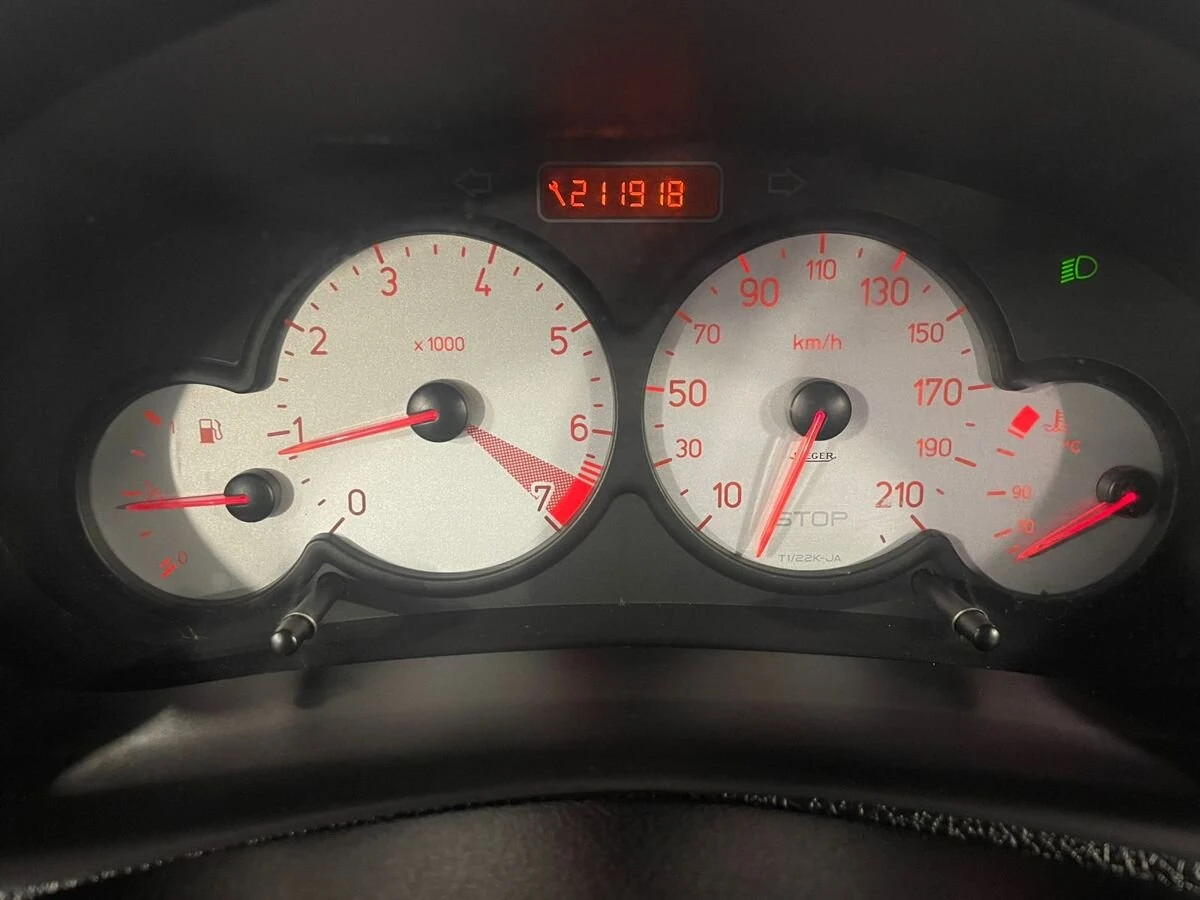 Peugeot 206, 2007г, передний привод, механика