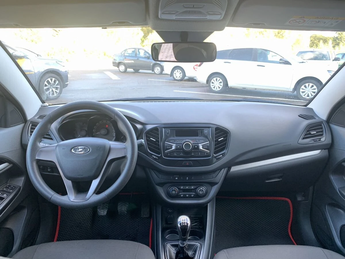 Lada (ВАЗ) Vesta, 2016г, передний привод, механика