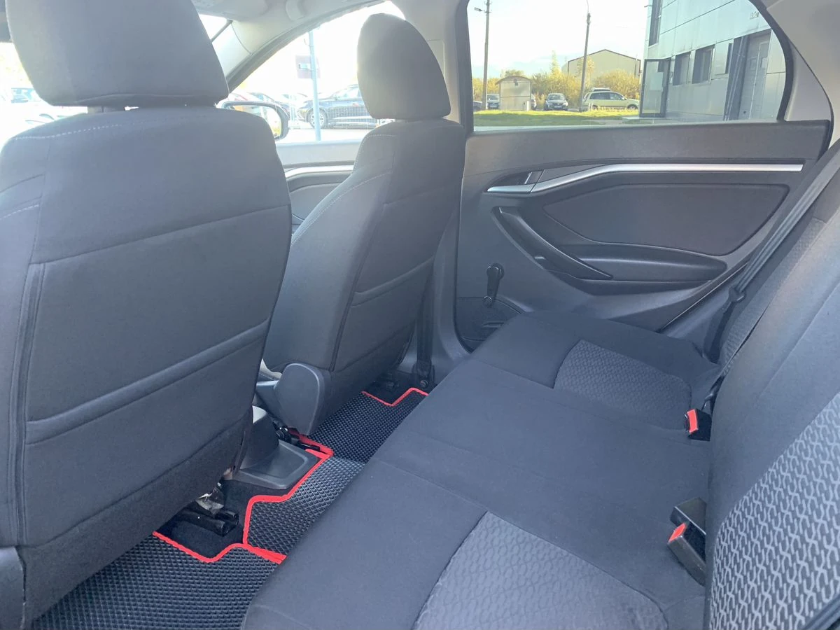 Lada (ВАЗ) Vesta, 2016г, передний привод, механика